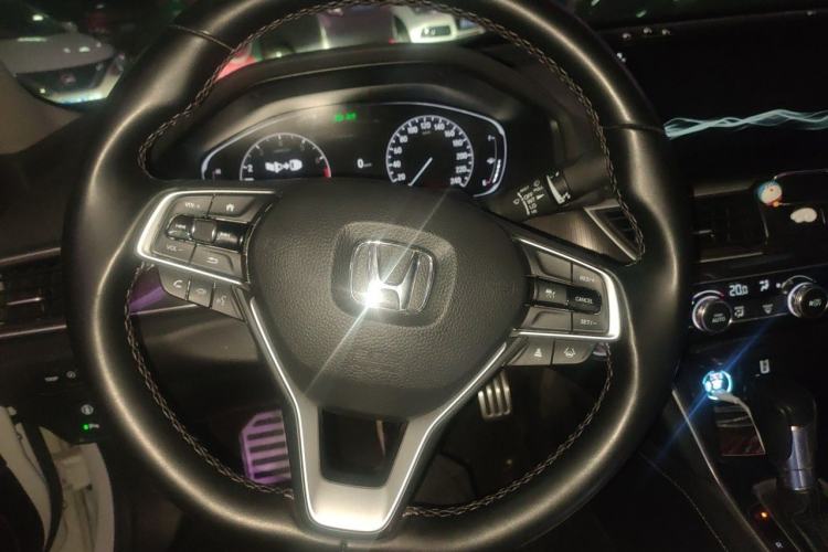 Used Honda Accord 2022 260TURBO Phantom Night · Prestige Edition Steering Wheel