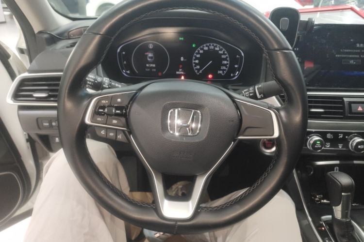 Used Honda Accord 2022 260TURBO Luxury Edition Steering Wheel
