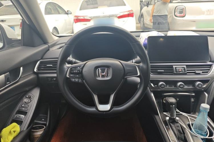 Used Honda Accord 2022 260TURBO Luxury Edition Steering Wheel