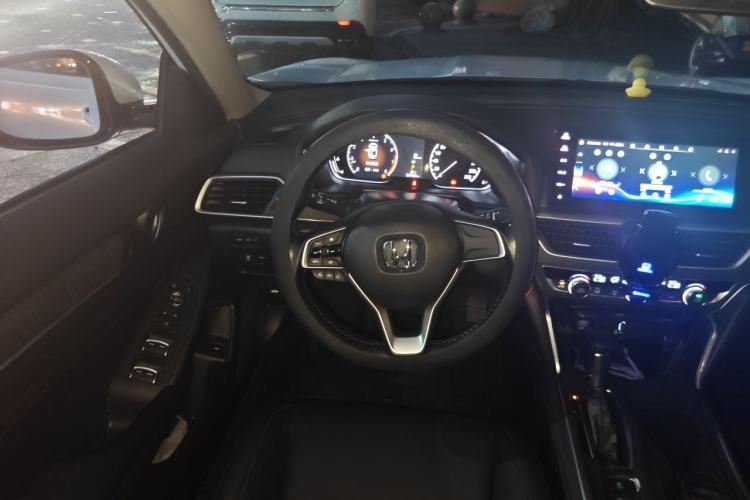 Used Honda Accord 2022 260TURBO Luxury Edition Steering Wheel