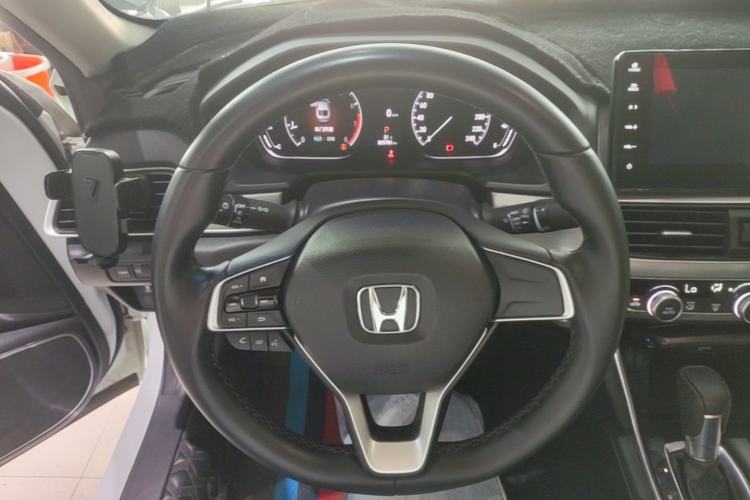 Used Honda Accord 2022 260TURBO Luxury Edition Steering Wheel