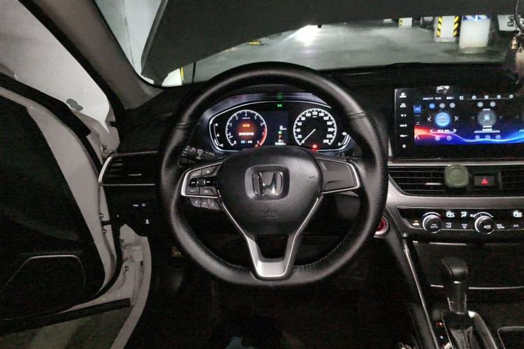 Used Honda Accord 2022 260TURBO Luxury Edition Steering Wheel