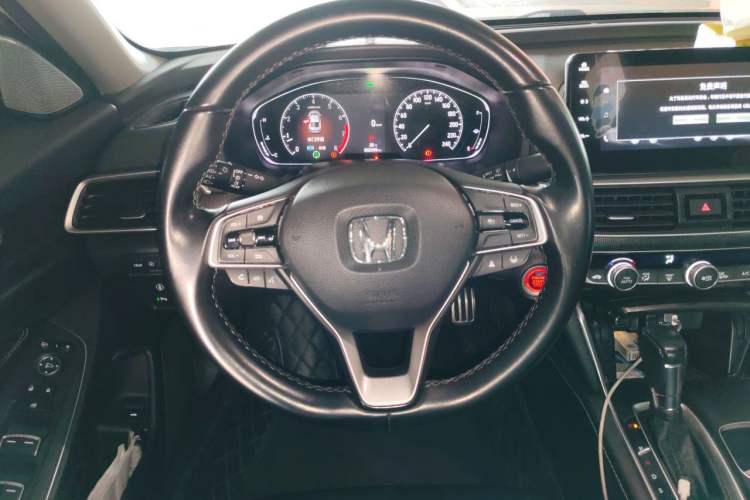 Used Honda Accord 2022 260TURBO Phantom Night · Prestige Edition Steering Wheel
