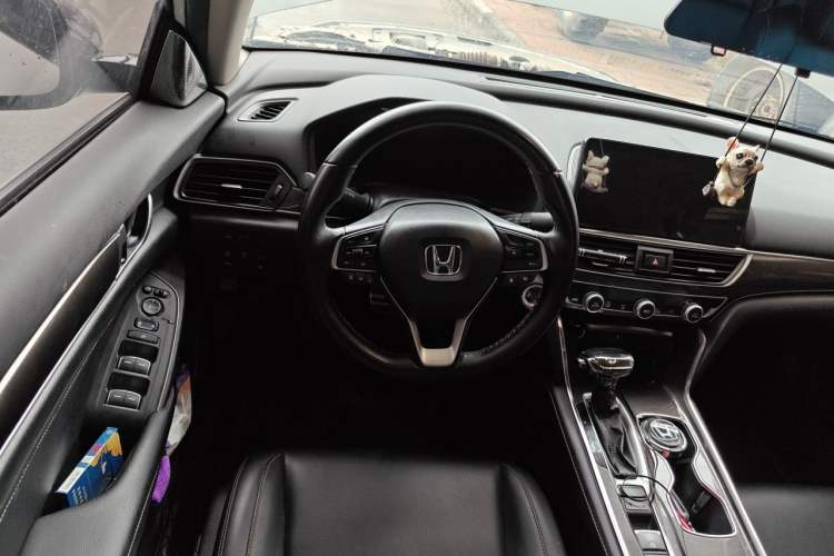 Used Honda Accord 2022 260TURBO Phantom Night · Prestige Edition Steering Wheel