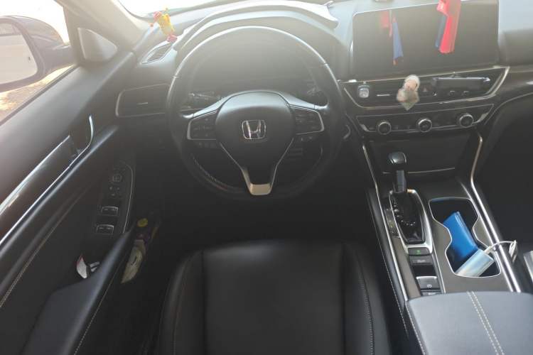 Used Honda Accord 2022 260TURBO Phantom Night · Prestige Edition Steering Wheel