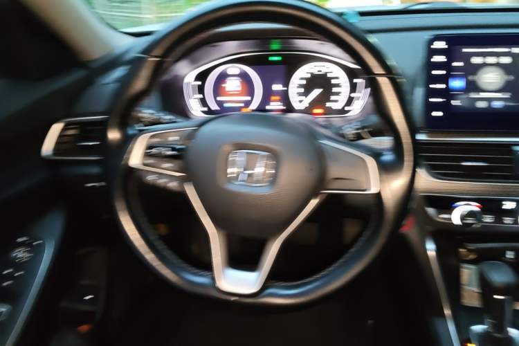 Used Honda Accord 2022 260TURBO Luxury Edition Steering Wheel
