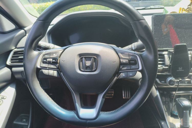 Used Honda Accord 2022 260TURBO Phantom Night · Prestige Edition Steering Wheel