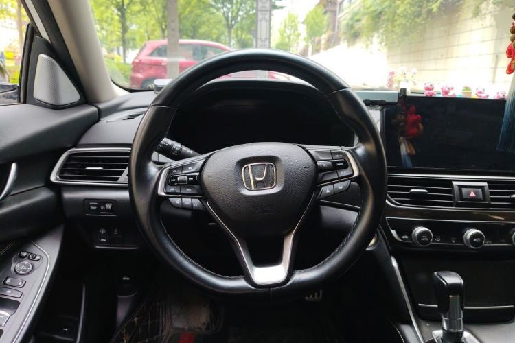 Used Honda Accord 2022 260TURBO Phantom Night · Prestige Edition Steering Wheel