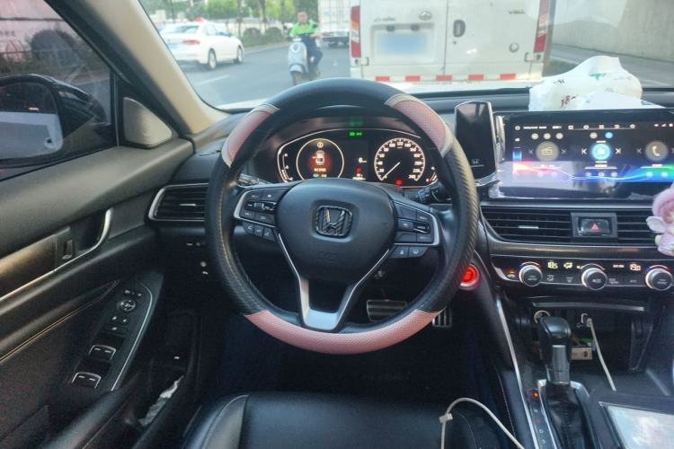 Used Honda Accord 2022 260TURBO Phantom Night · Prestige Edition Steering Wheel