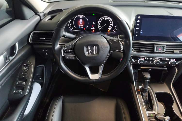 Used Honda Accord 2022 260TURBO Luxury Edition Steering Wheel