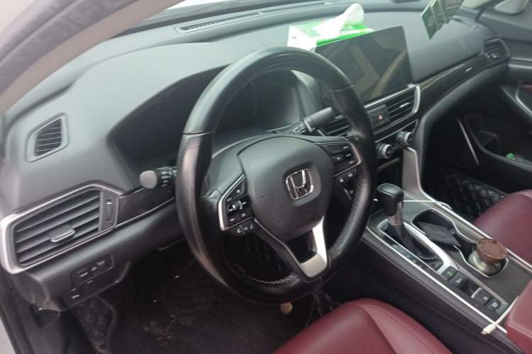 Used Honda Accord 2022 260TURBO Phantom Night · Prestige Edition Steering Wheel