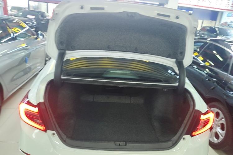 Used Honda Accord 2022 260TURBO Phantom Night · Prestige Edition Trunk