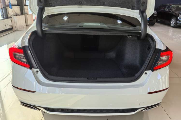 Used Honda Accord 2022 260TURBO Luxury Edition Trunk