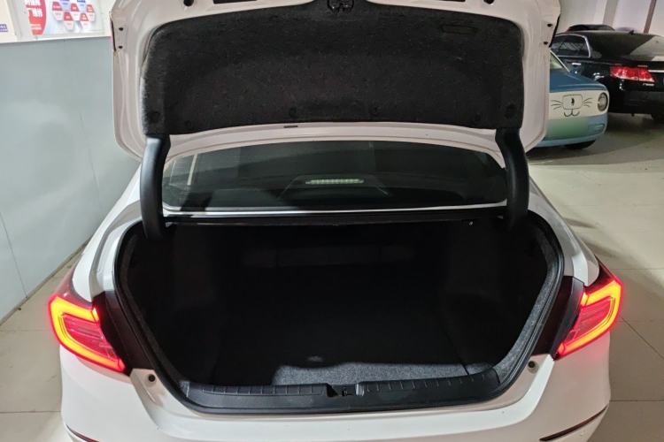 Used Honda Accord 2022 260TURBO Phantom Night · Prestige Edition Trunk
