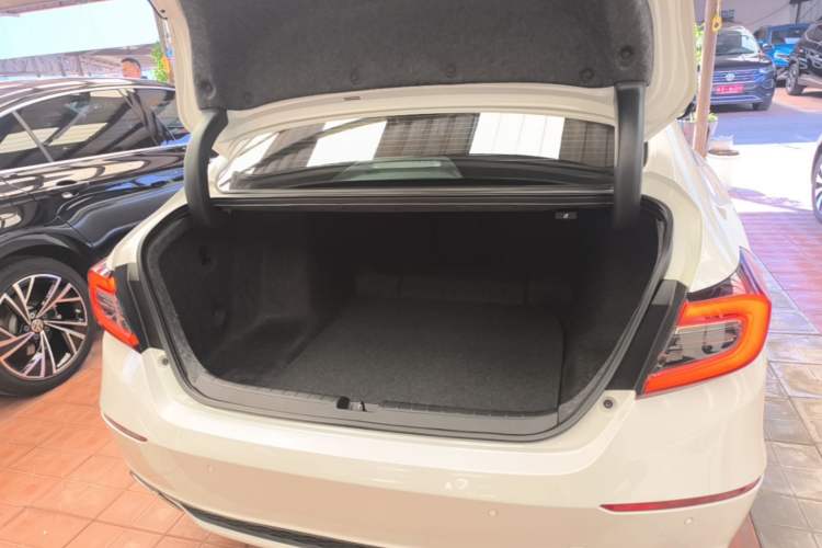 Used Honda Accord 2022 260TURBO Luxury Edition Trunk