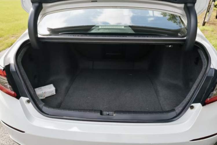 Used Honda Accord 2022 260TURBO Luxury Edition Trunk