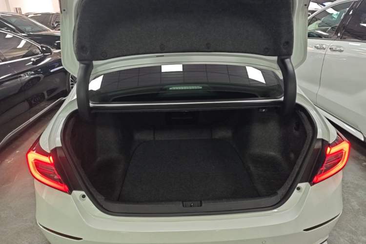 Used Honda Accord 2022 Xing·Hybrid 2.0L Xingling Version Trunk