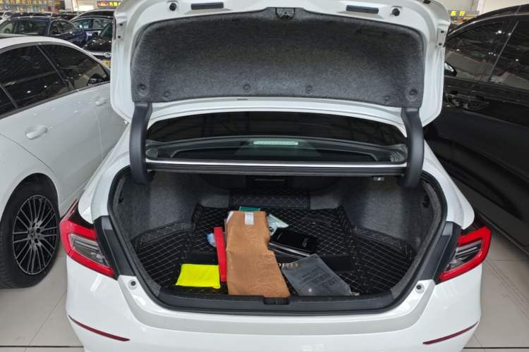 Used Honda Accord 2022 Xing·Hybrid 2.0L Xingling Version Trunk