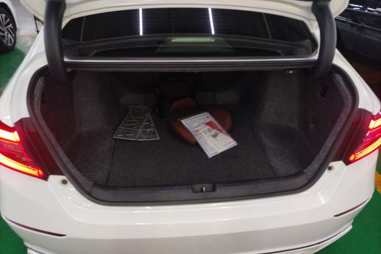 Used Honda Accord 2022 Xing·Hybrid 2.0L Xingling Version Trunk