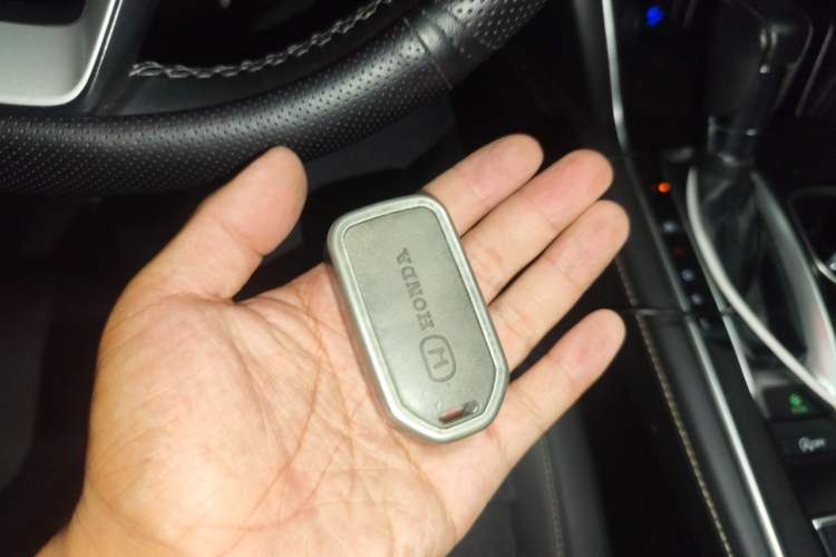 Used Honda Accord 2022 260TURBO Phantom Night · Prestige Edition Vehicle Key