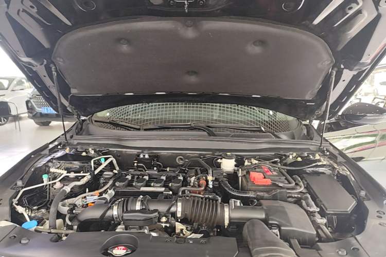 Used Honda Accord 2022 260TURBO Phantom Night · Prestige Edition Engine Bay