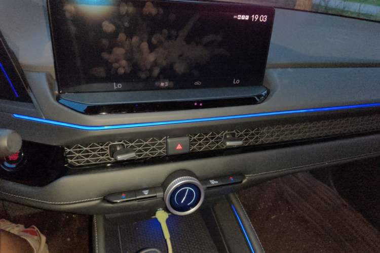 Used Honda Accord 2023 260TURBO Excellence Edition Audio And AC Panel