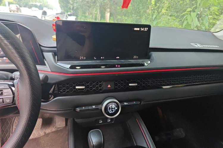 Used Honda Accord 2023 260TURBO Excellence Edition Audio And AC Panel