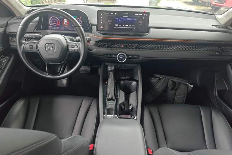 Used Honda Accord 2023 260TURBO Smart Enjoyment Version Center Console