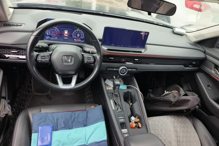 Used Honda Accord 2023 260TURBO Excellence Edition Center Console