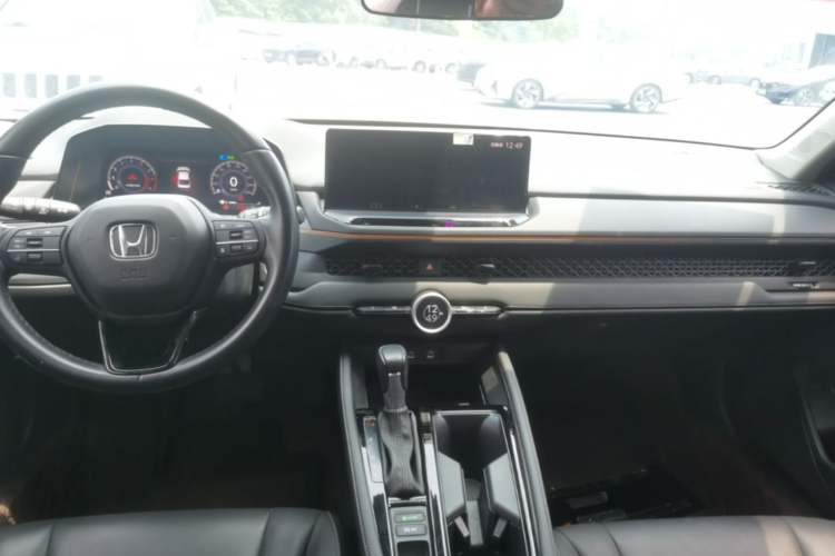 Used Honda Accord 2023 260TURBO Smart Enjoyment Version Center Console