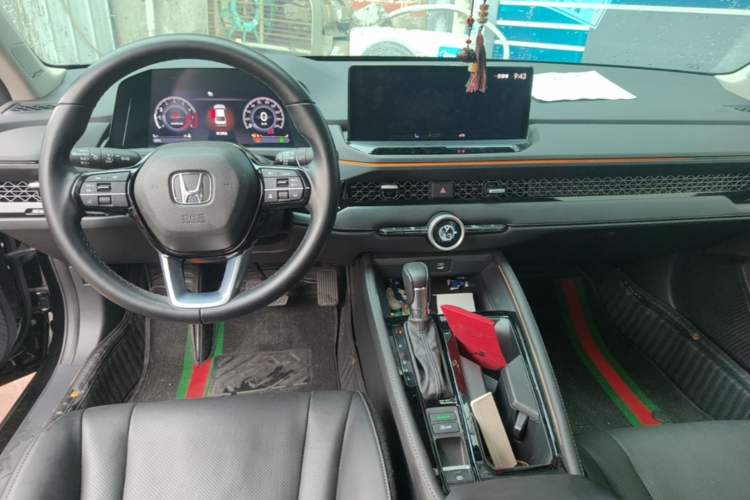 Used Honda Accord 2023 260TURBO Excellence Edition Center Console