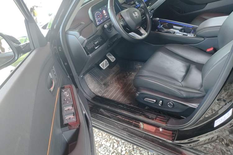 Used Honda Accord 2023 260TURBO Excellence Edition Driver Seat