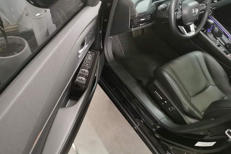 Used Honda Accord 2023 260TURBO Excellence Edition Driver Seat