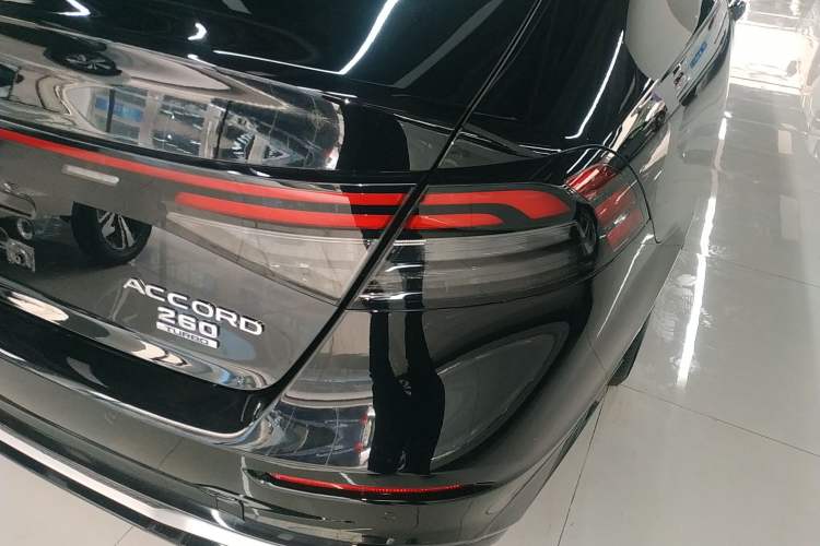 Used Honda Accord 2023 260TURBO Smart Enjoyment Version Exterior 3