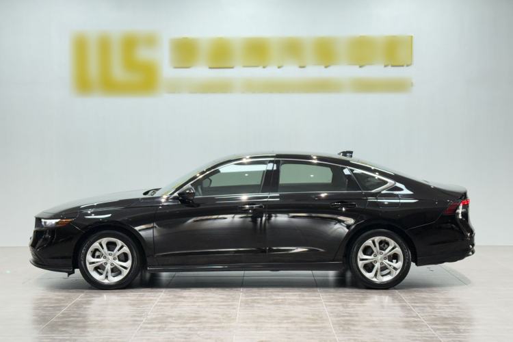 Used Honda Accord 2023 260TURBO Smart Enjoyment Version Exterior 3
