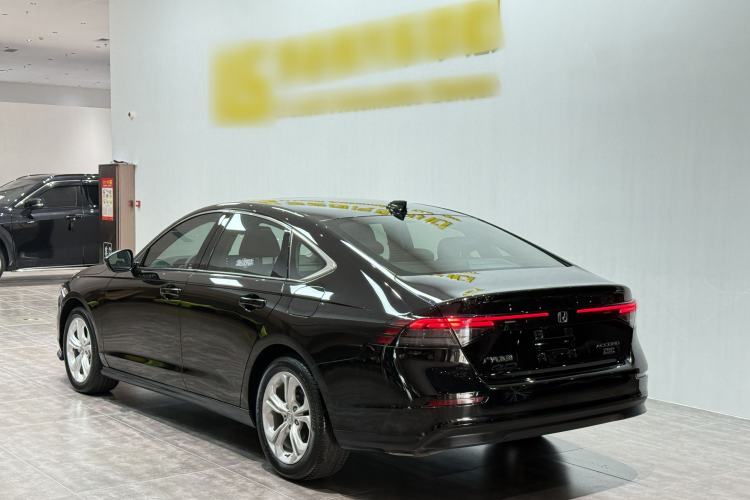 Used Honda Accord 2023 260TURBO Smart Enjoyment Version Exterior 4