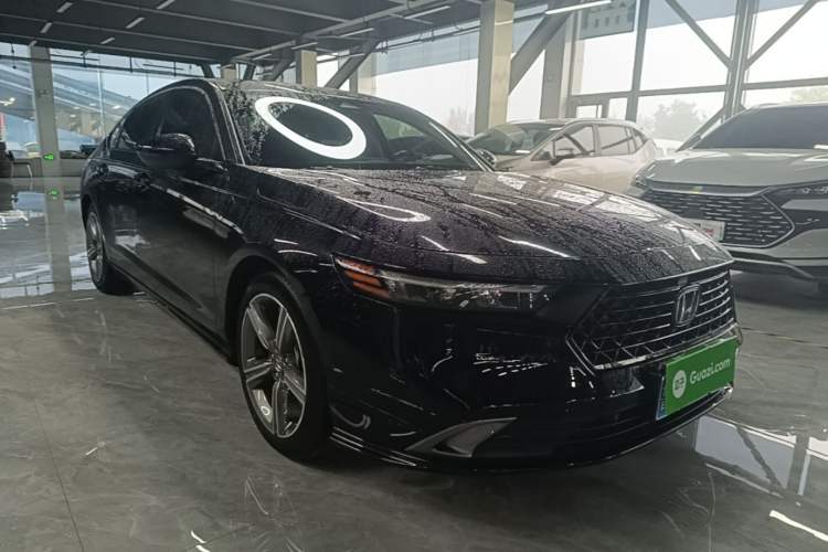 Used Honda Accord 2023 260TURBO Excellence Edition Front Right 45 Deg