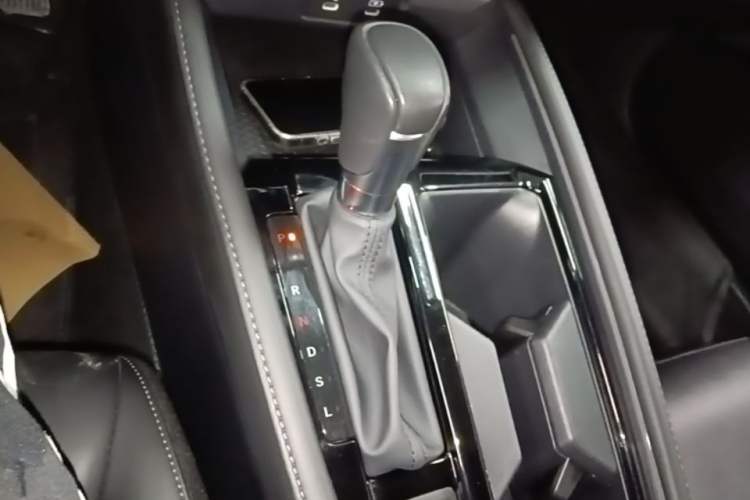 Used Honda Accord 2023 260TURBO Smart Enjoyment Version Gear Lever