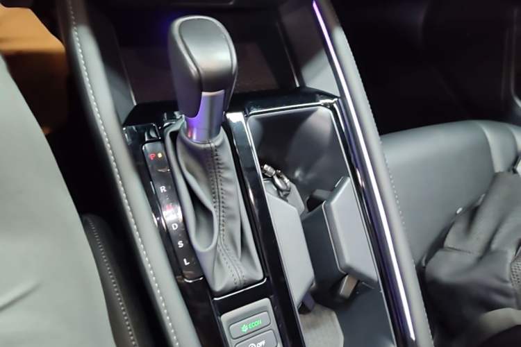 Used Honda Accord 2023 260TURBO Smart Enjoyment Version Gear Lever