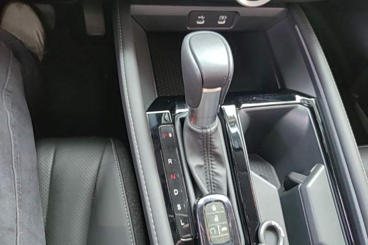 Used Honda Accord 2023 260TURBO Excellence Edition Gear Lever