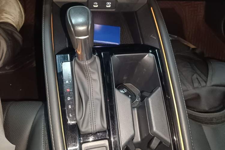 Used Honda Accord 2023 260TURBO Excellence Edition Gear Lever