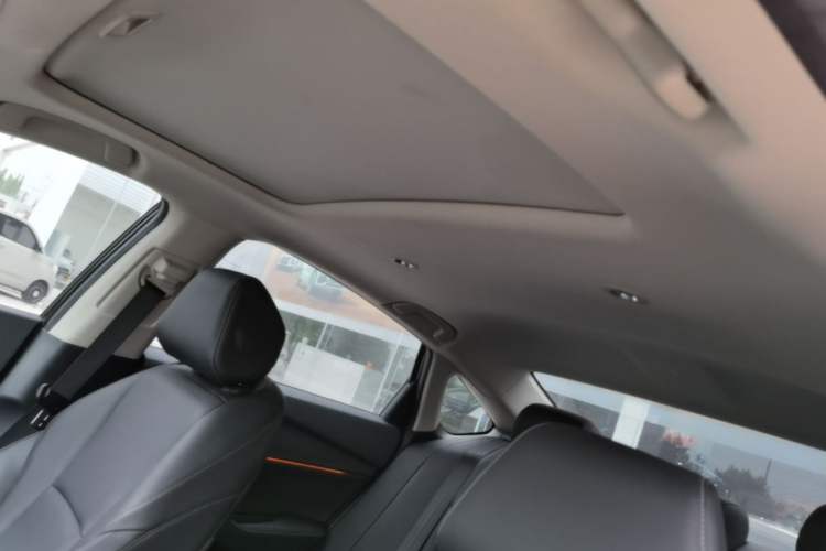 Used Honda Accord 2023 260TURBO Smart Enjoyment Version Headliner