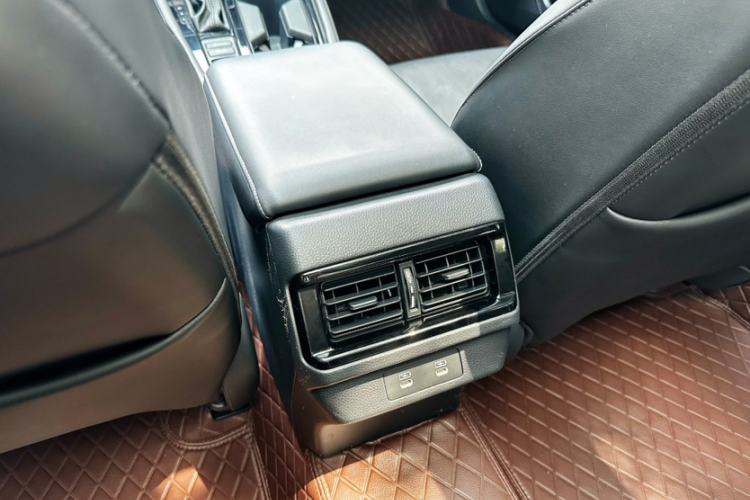 Used Honda Accord 2023 260TURBO Excellence Edition Interior 5