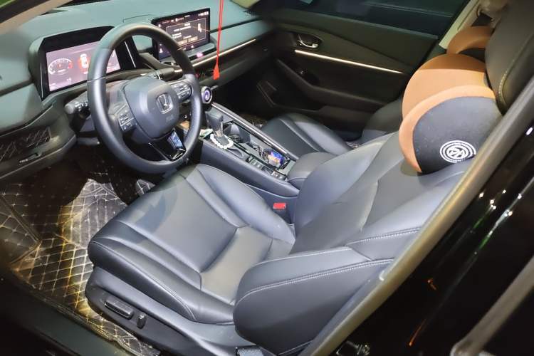 Used Honda Accord 2023 260TURBO Smart Enjoyment Version Left Front Seat