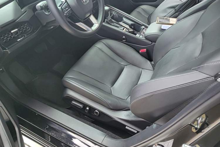 Used Honda Accord 2023 260TURBO Excellence Edition Left Front Seat