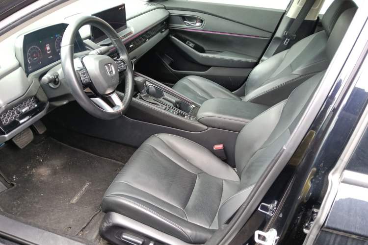 Used Honda Accord 2023 260TURBO Excellence Edition Left Front Seat