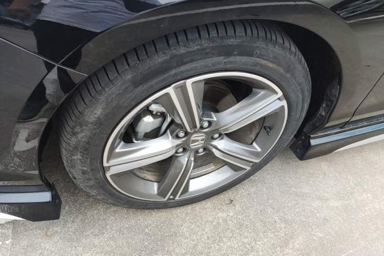 Used Honda Accord 2023 260TURBO Excellence Edition Left Front Wheel Hub