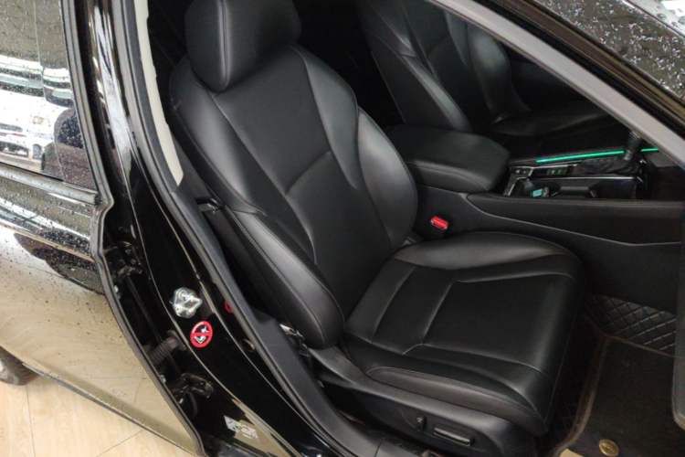 Used Honda Accord 2023 260TURBO Smart Enjoyment Version Right Front Seat