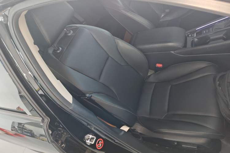 Used Honda Accord 2023 260TURBO Smart Enjoyment Version Right Front Seat