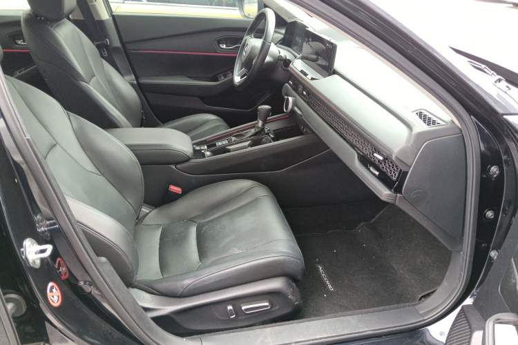 Used Honda Accord 2023 260TURBO Excellence Edition Right Front Seat
